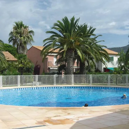 Le Lavandou, 3 Pieces, 4 Personnes - Fr-1-713-147 Apartment *